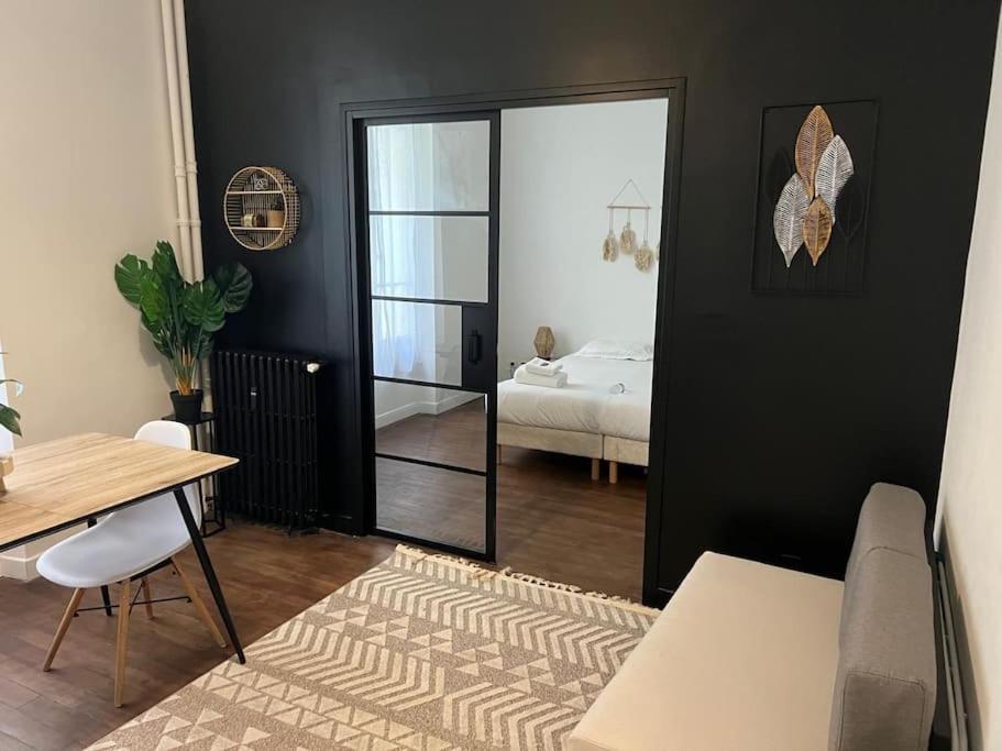 Appartement Magnifique Paris 18 Exterior foto